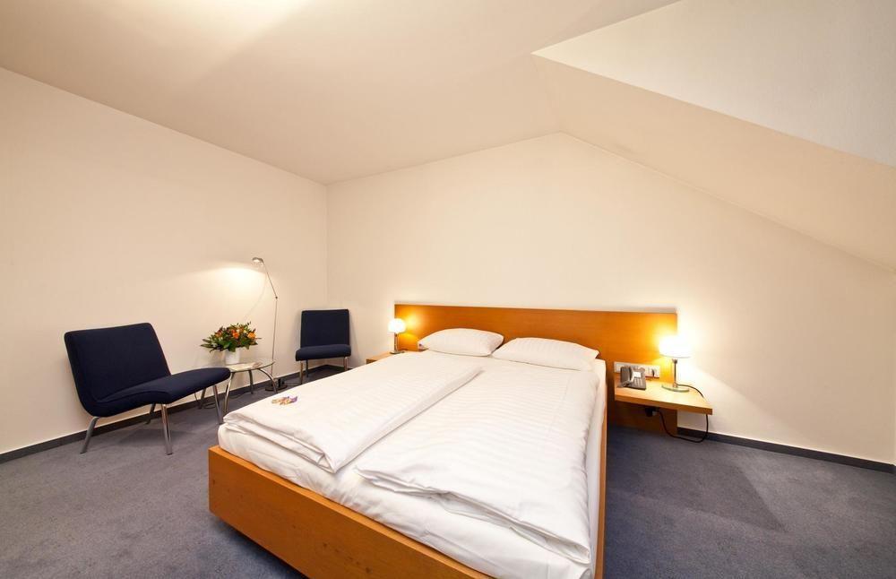 Hotel Novum Silence Garden Brück 4*