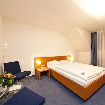 Novum Silence Garden Brück Hotel Köln